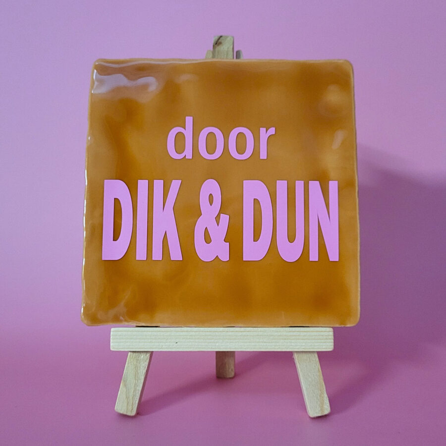 Tegeltje_Door dik & dun